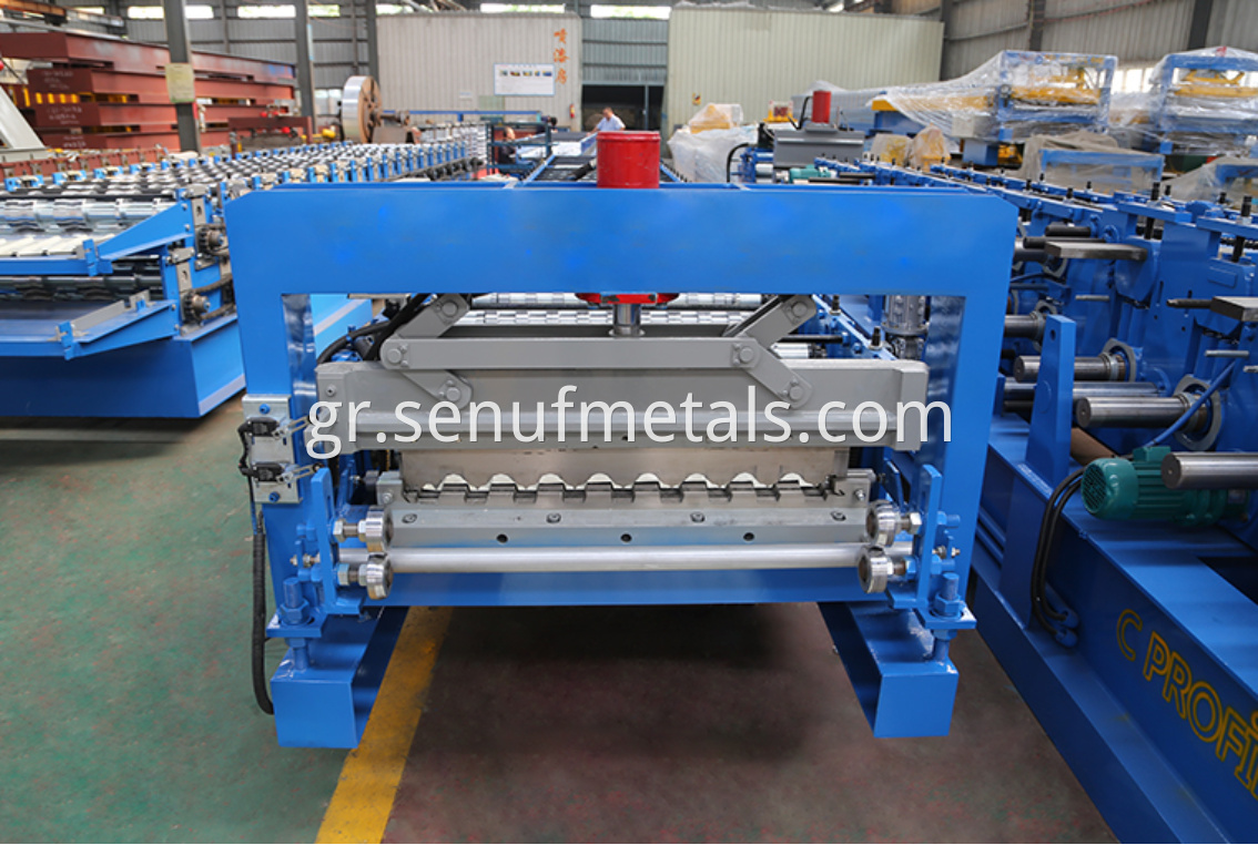 roller shutter door forming machine cutter